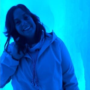 Meet your Posher, Mae